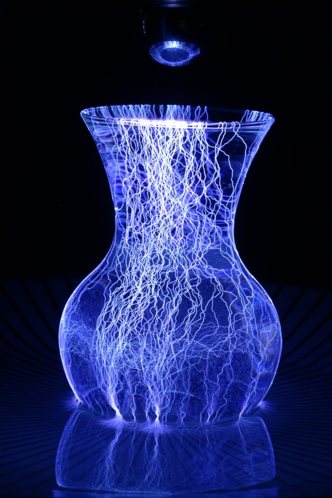 vase at 240kV